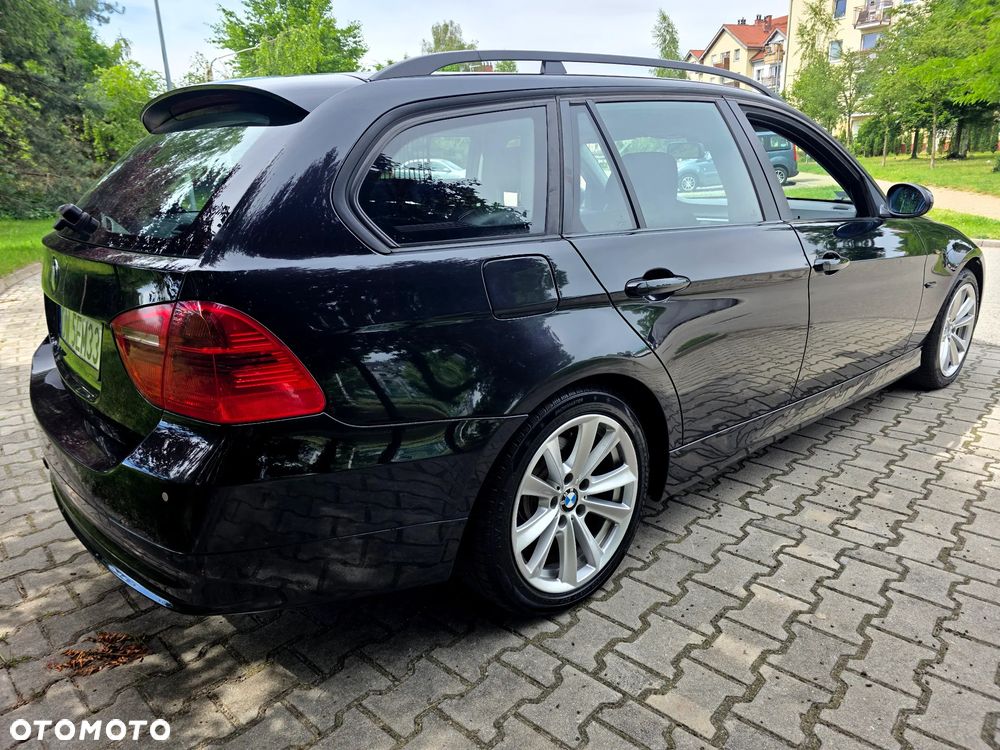 BMW Seria 3 320d DPF - 3