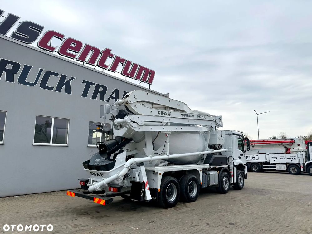 Mercedes-Benz Arocs 3246 CIFA MK 28.4 L - 8