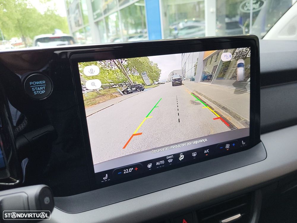 Ford Tourneo Courier - 10