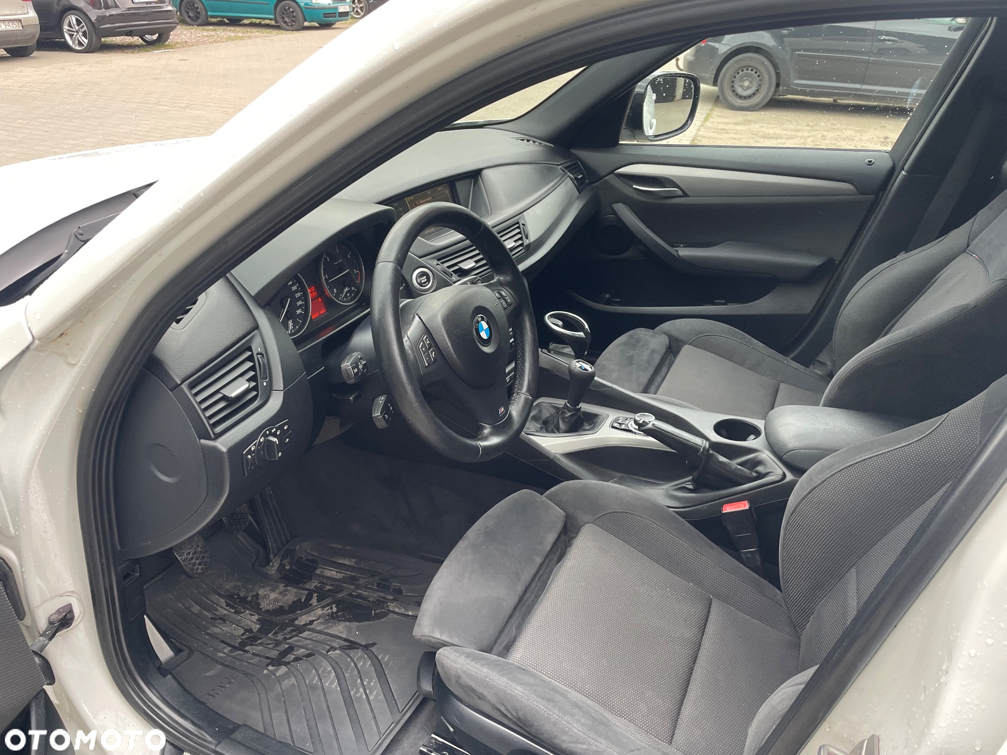 BMW X1 sDrive18d - 10