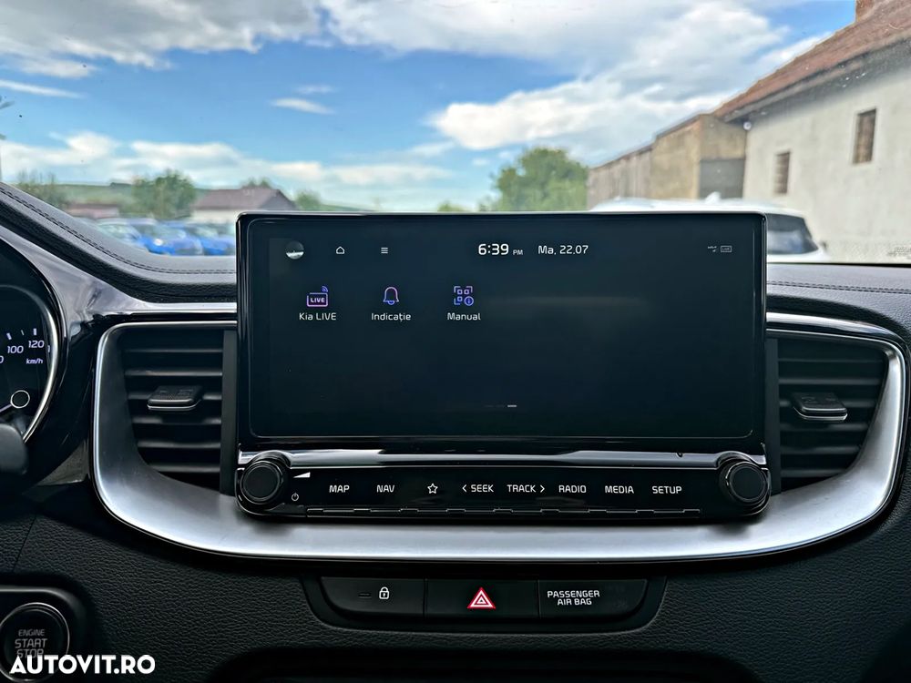 Kia Ceed - 24