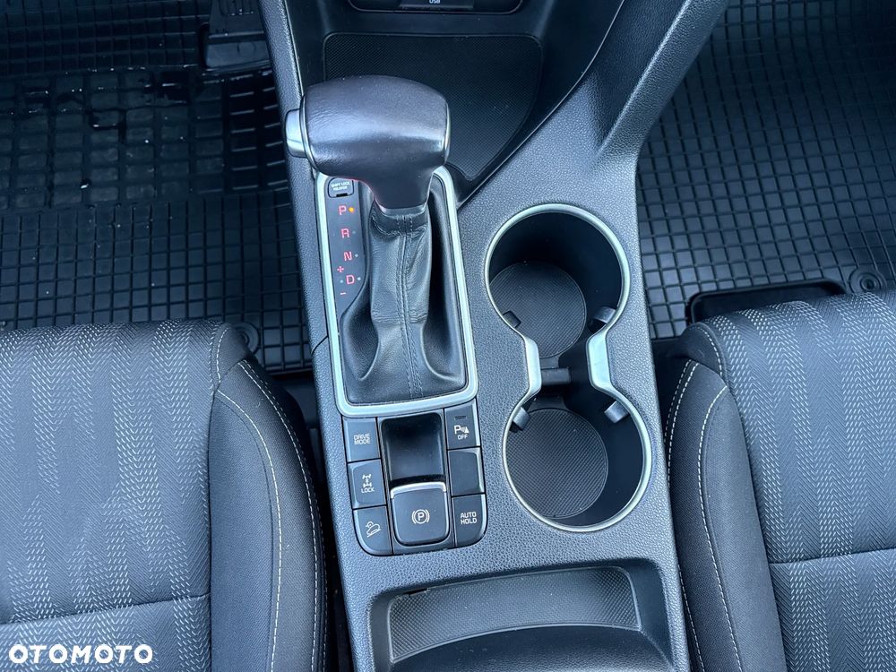 Kia Sportage 1.6 CRDI L 4WD DCT - 16