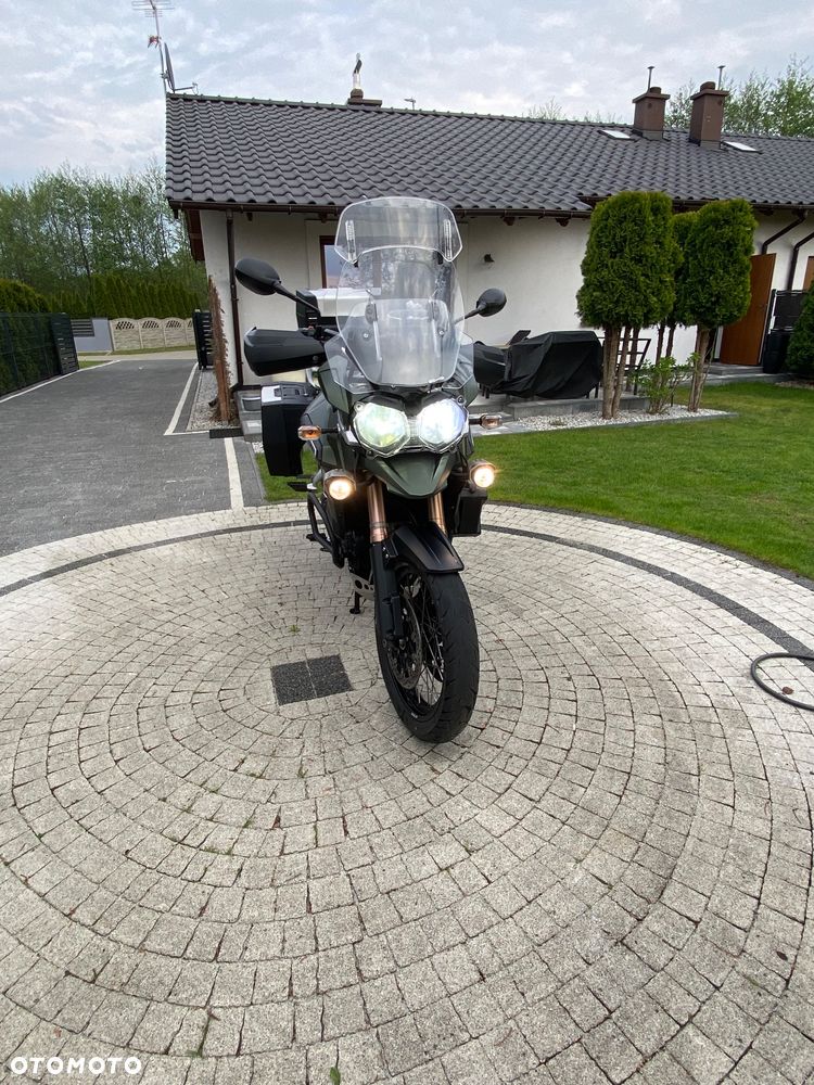 Triumph Tiger - 2