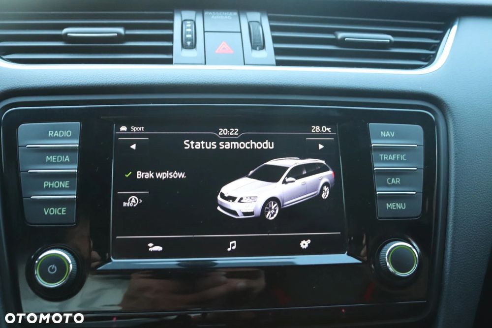 Skoda Octavia 2.0 TDI RS Challenge DSG - 20