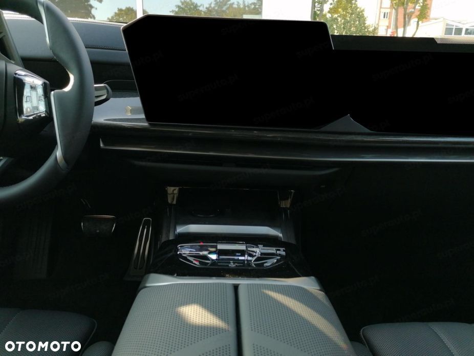 BMW Seria 7 - 12