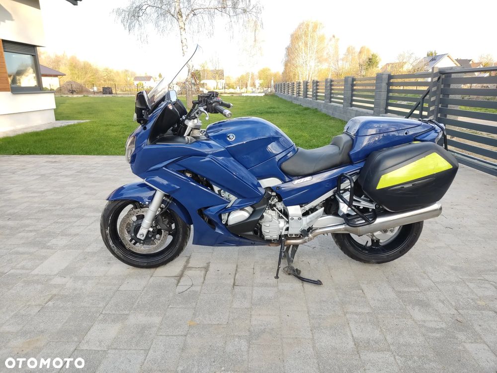 Yamaha FJR - 2