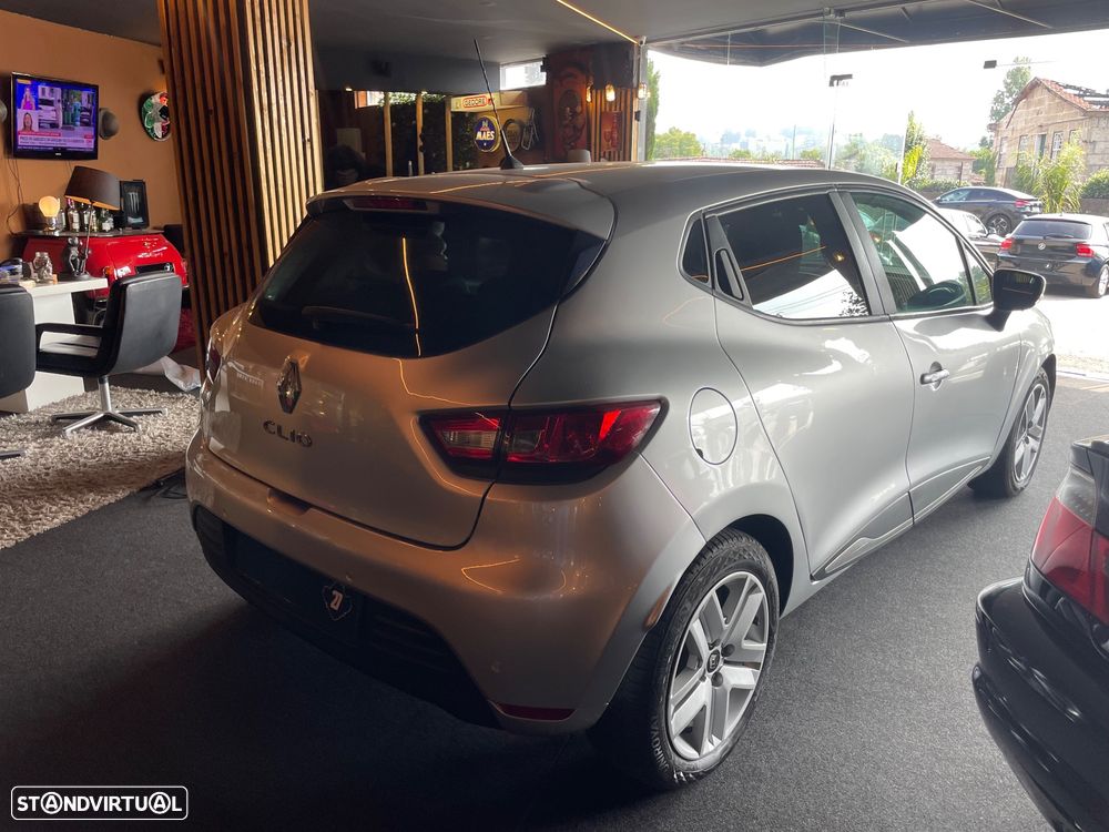 Renault Clio (Energy) dCi 90 Start & Stop INTENS - 6