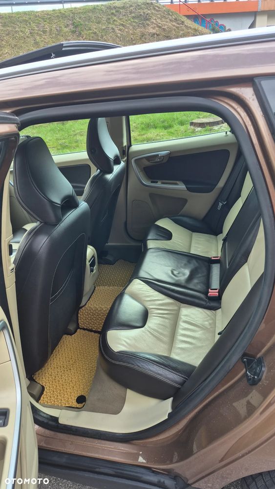 Volvo XC 60 D3 AWD Summum - 11