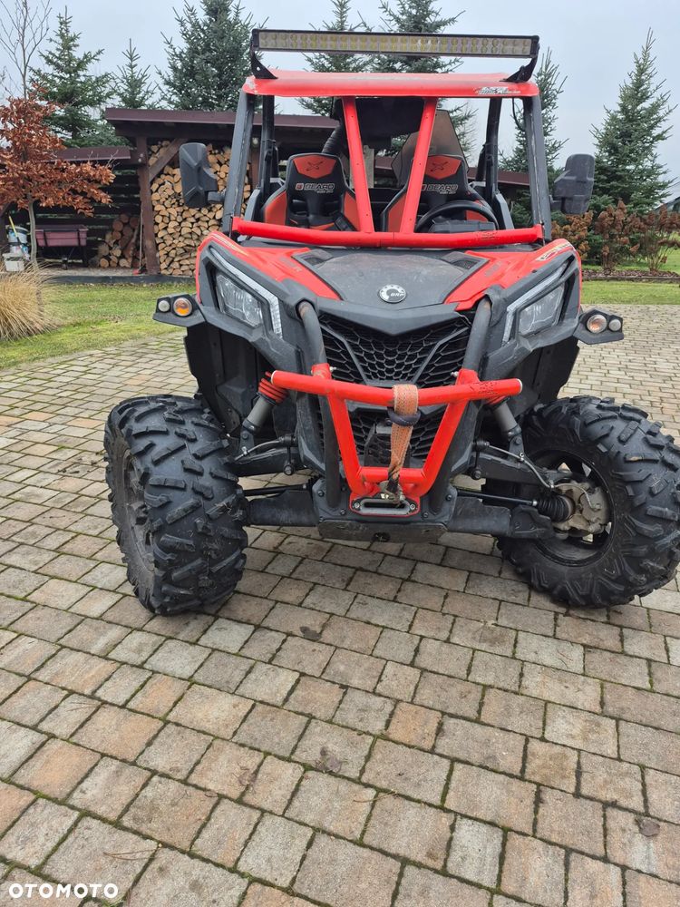 Can-Am Maverick - 10