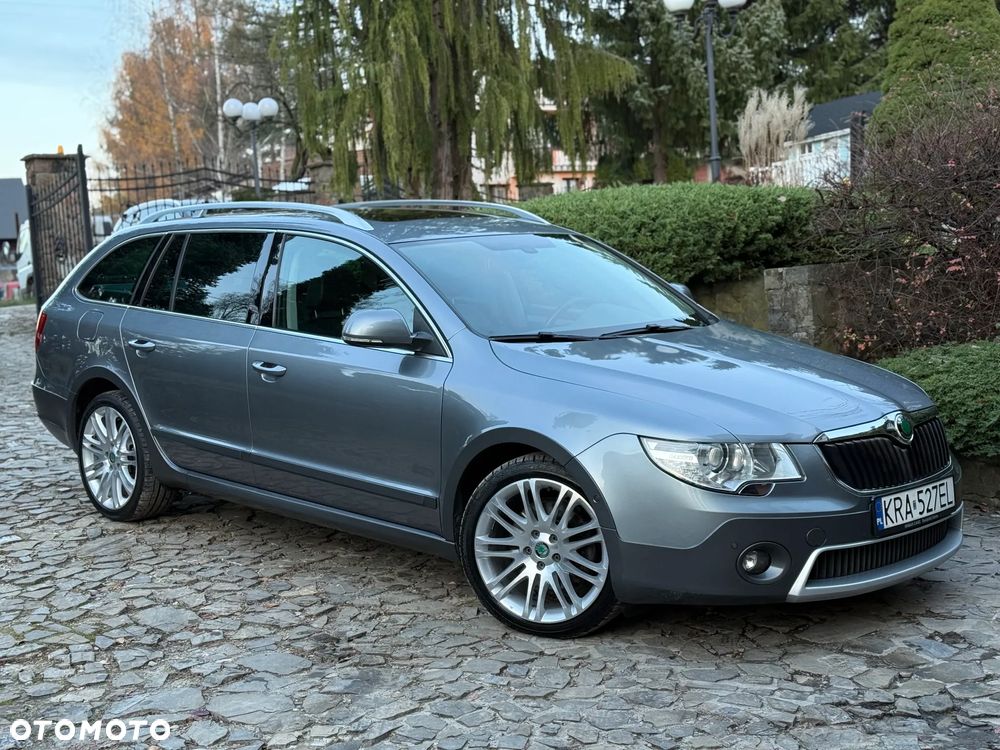 Skoda Superb 2.0 TDI 4x4 DSG Exclusive - 15
