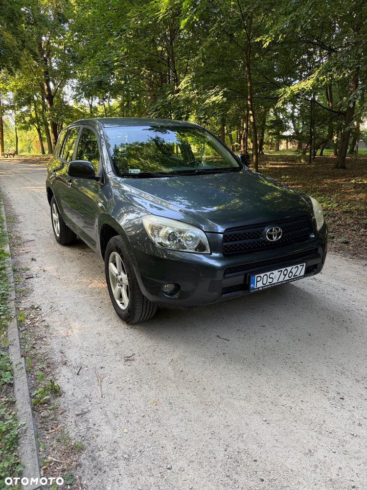 Toyota RAV4 2.2 D-4D 4x4 - 5