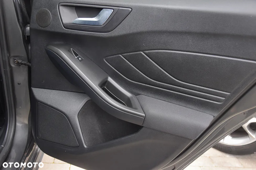 Ford Focus 2.0 EcoBlue ST-Line X - 32