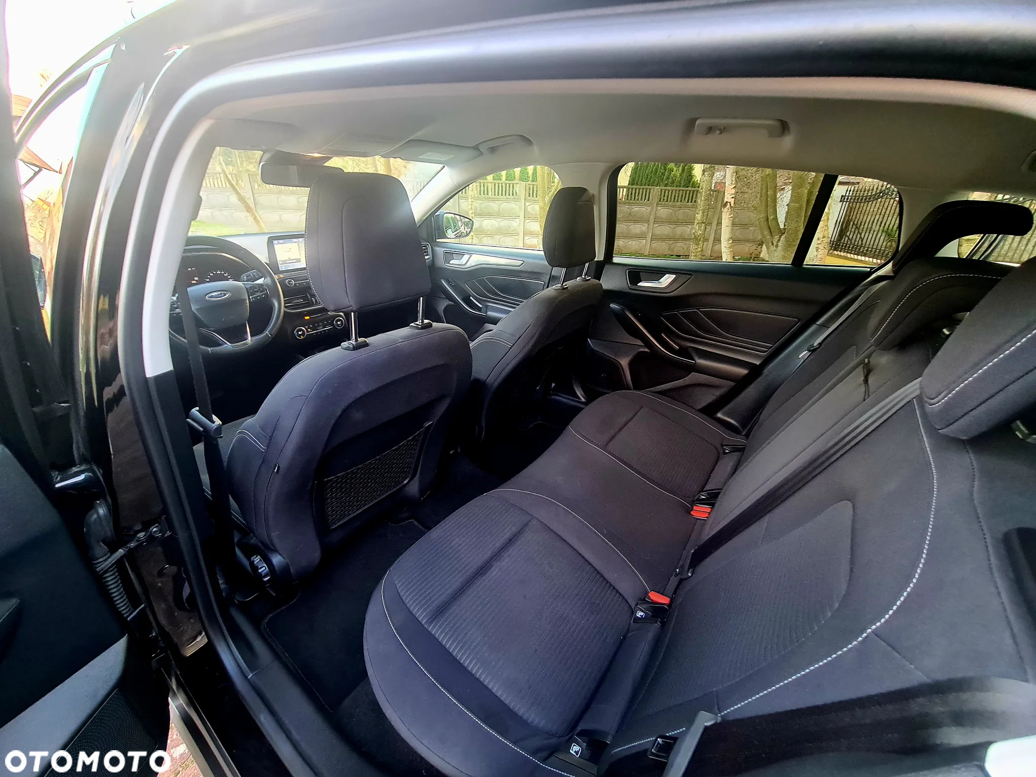 Ford Focus 2.0 EcoBlue Titanium Business - 27