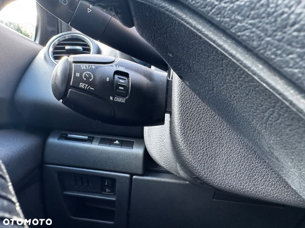 Peugeot 5008 1.6 HDi Premium - 17