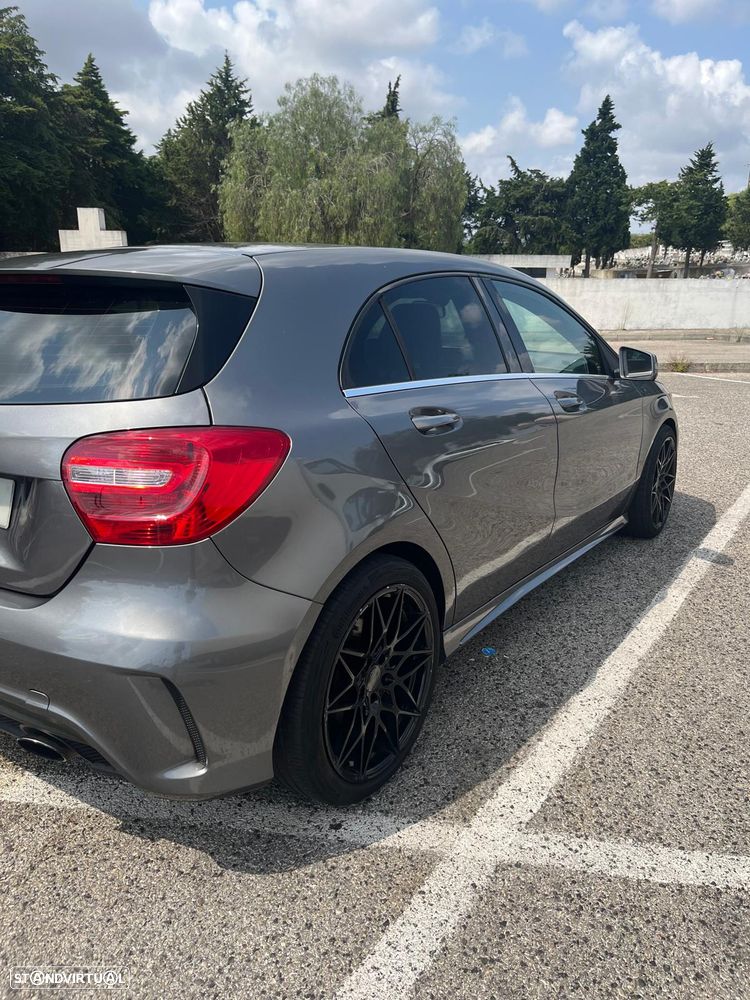 Mercedes-Benz A 180 d AMG Line - 7