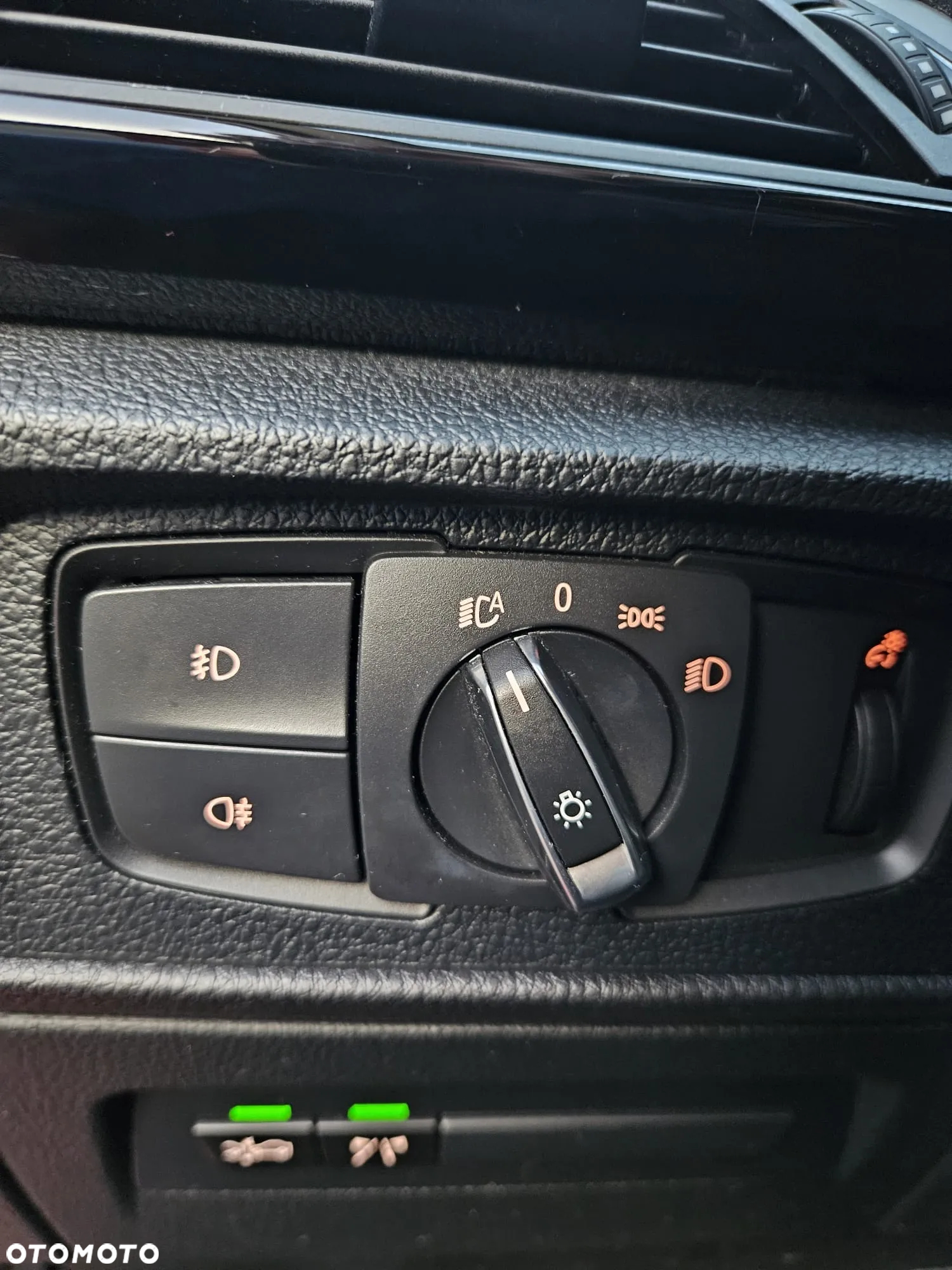 BMW Seria 1 114i - 23
