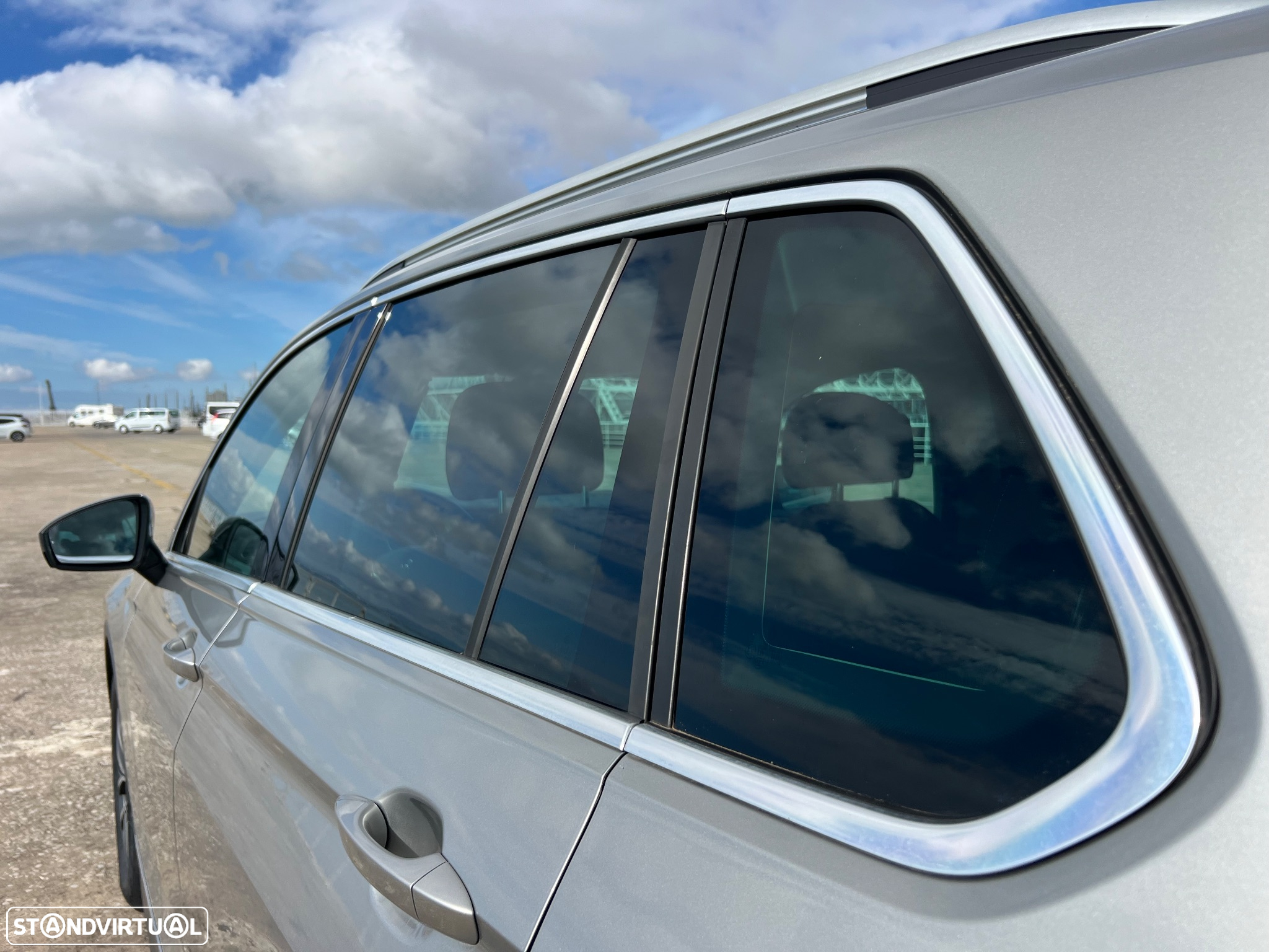 VW Tiguan 1.6 TDI Confortline - 15