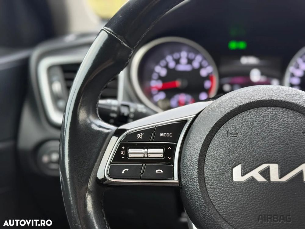 Kia Ceed 1.5 T-GDI 6MT Best - 15