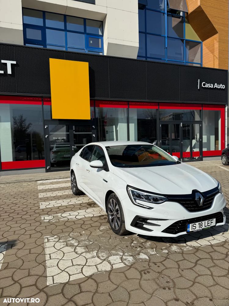 Renault Megane TCe 140 GPF EDC Techno - 8