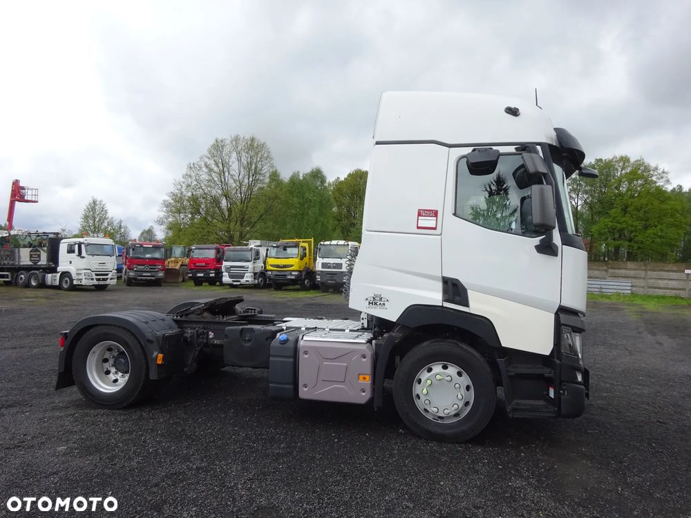 Renault GAMA T 430 ADR - 4