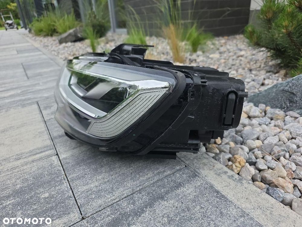AUDI A3 S3 8V0 8V LIFT Lampa lewa przód Full Led Dynamic 8V0941033C 2017 - 4