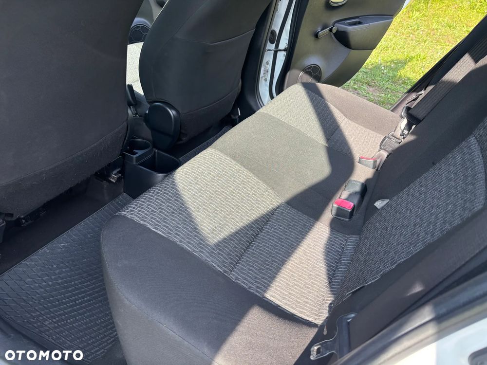 Toyota Yaris 1.0 Life - 18