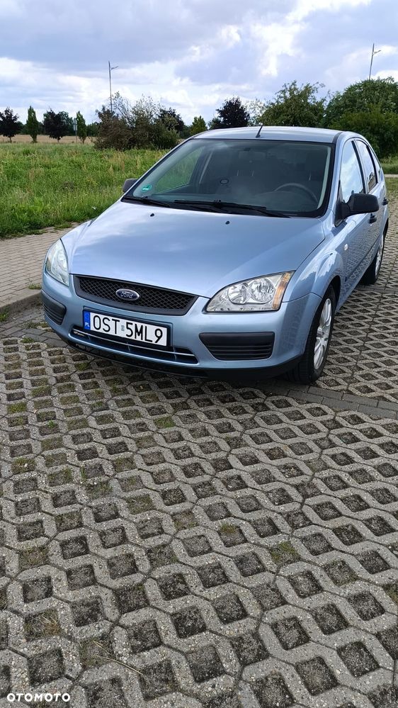 Ford Focus 1.6 Comfort - 1