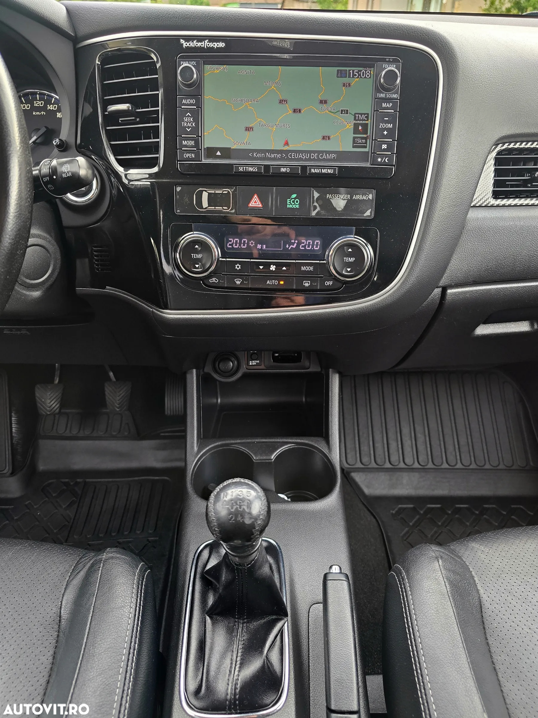 Mitsubishi Outlander 2.2 DI-D 4WD Instyle - 19