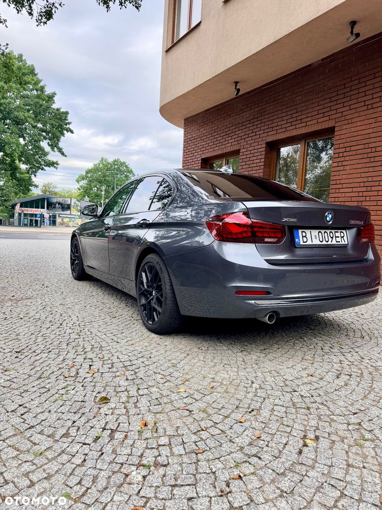 BMW Seria 3 320d xDrive - 4