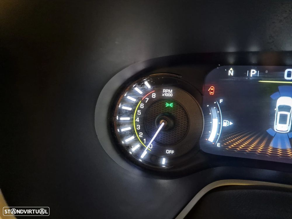 Jeep Compass - 38