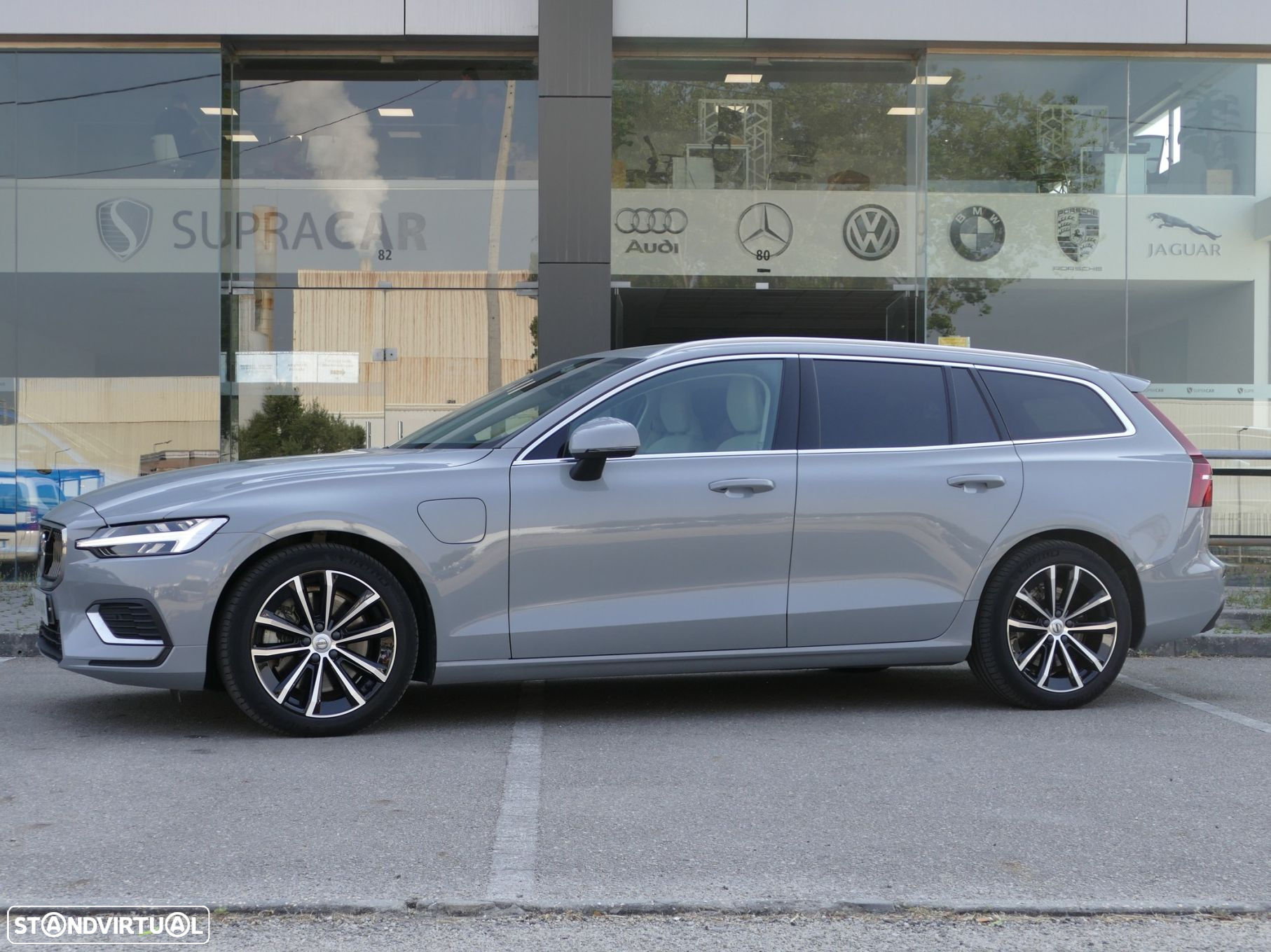 Volvo V60 2.0 T6 AWD TE Core - 37