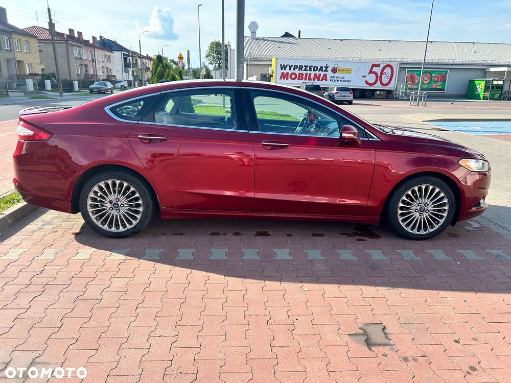 Ford Fusion - 12