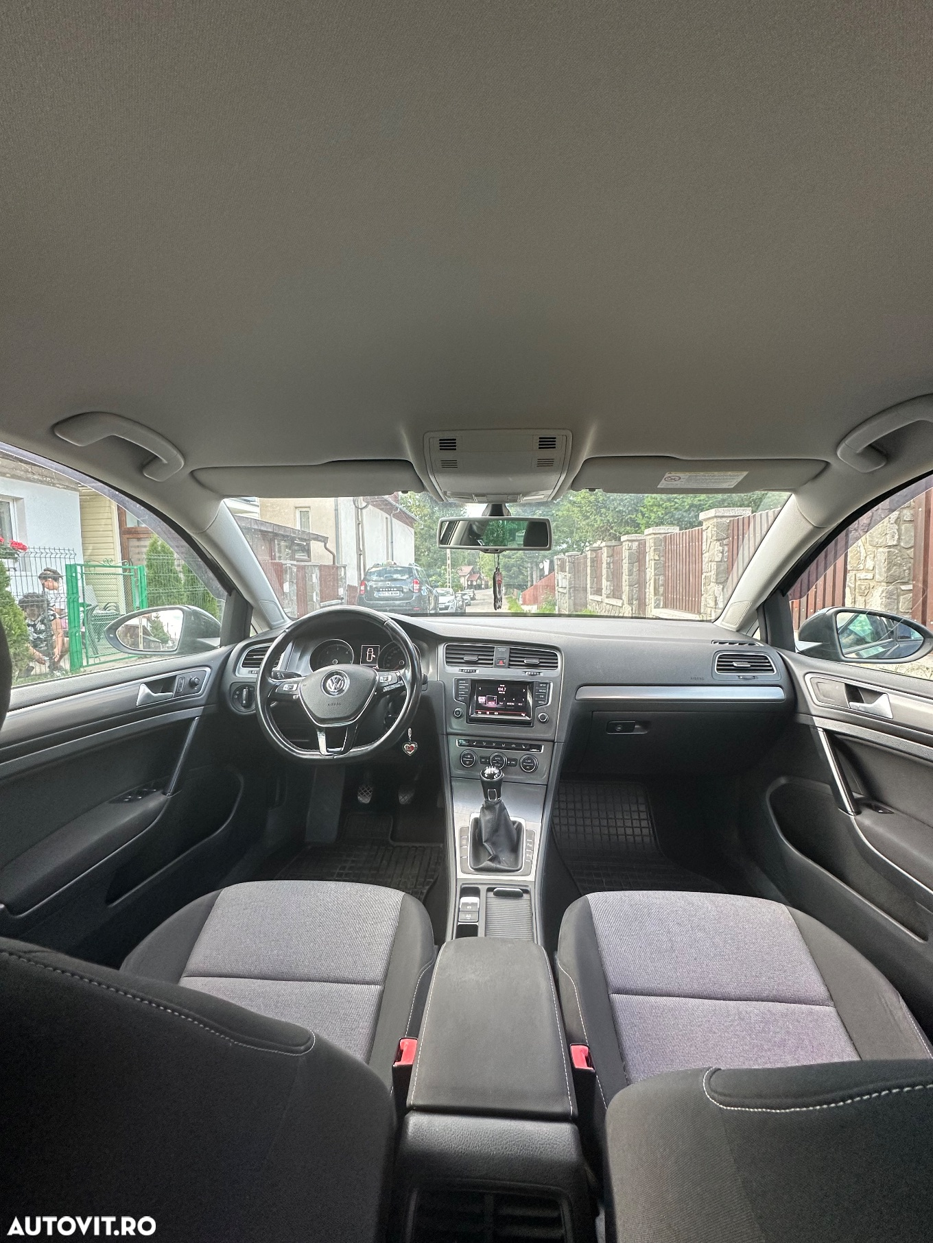 Volkswagen Golf 1.6 TDI BMT Comfortline - 6