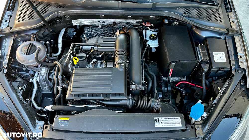 Volkswagen Golf 1.2 TSI Highline DSG BlueMotion Technology - 10