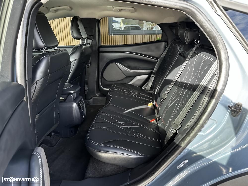 Ford Mustang Mach-E Standard - 45