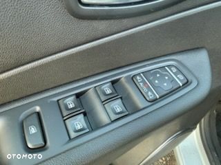 Renault Captur 1.2 Energy TCe Intens EDC EU6 - 11