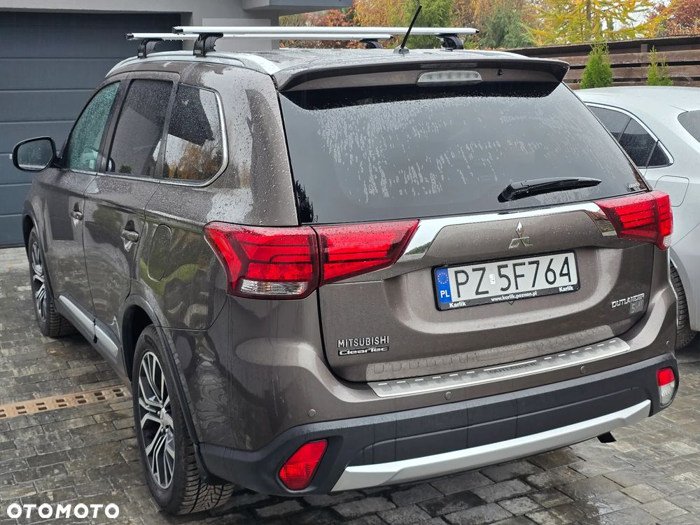 Mitsubishi Outlander 2.0 Intense + 4WD CVT - 3