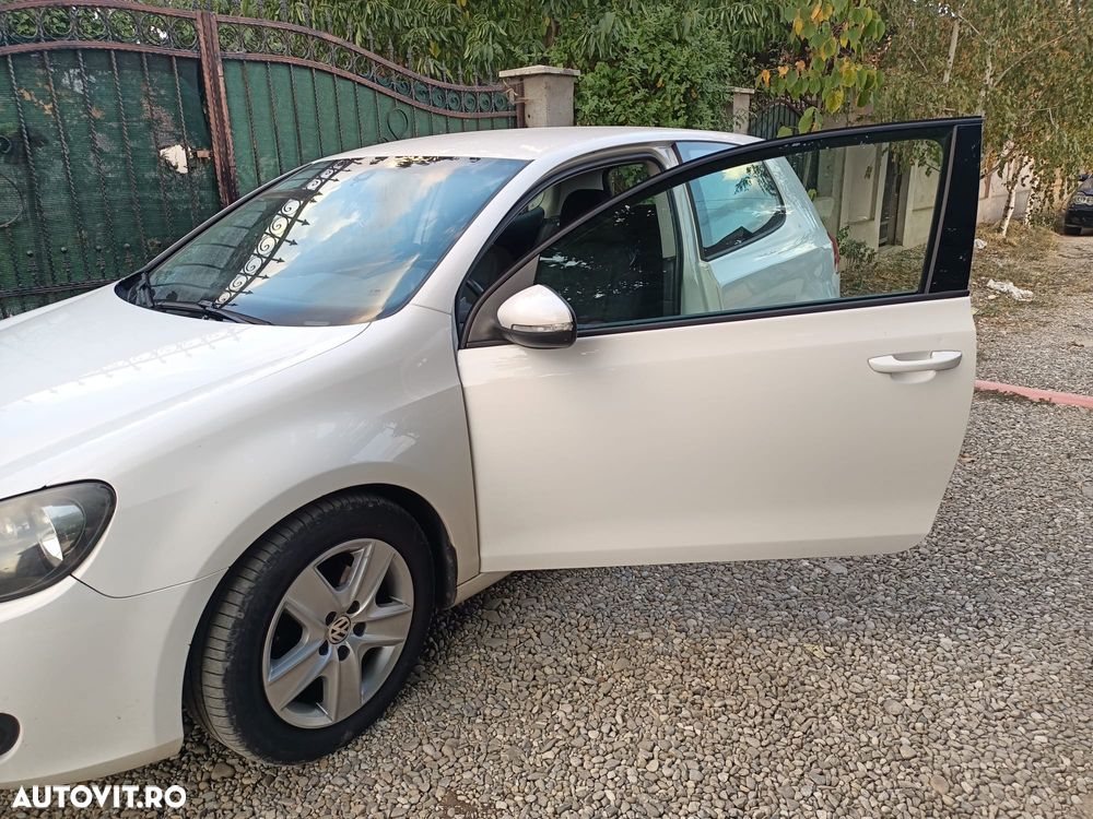 Volkswagen Golf - 2