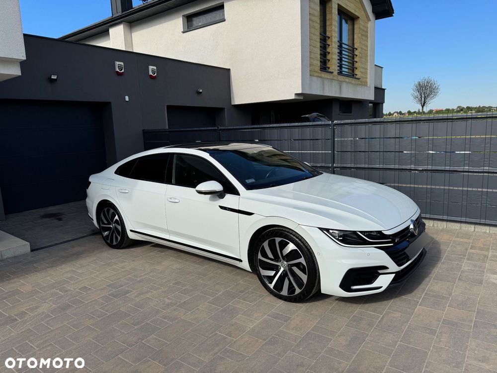 Volkswagen Arteon 2.0 TSI R-Line DSG - 2