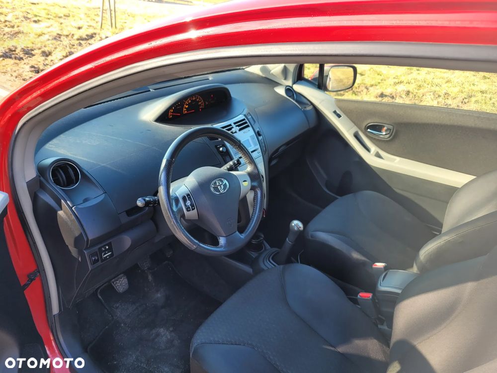 Toyota Yaris 1.8 VVT-i TSport - 10