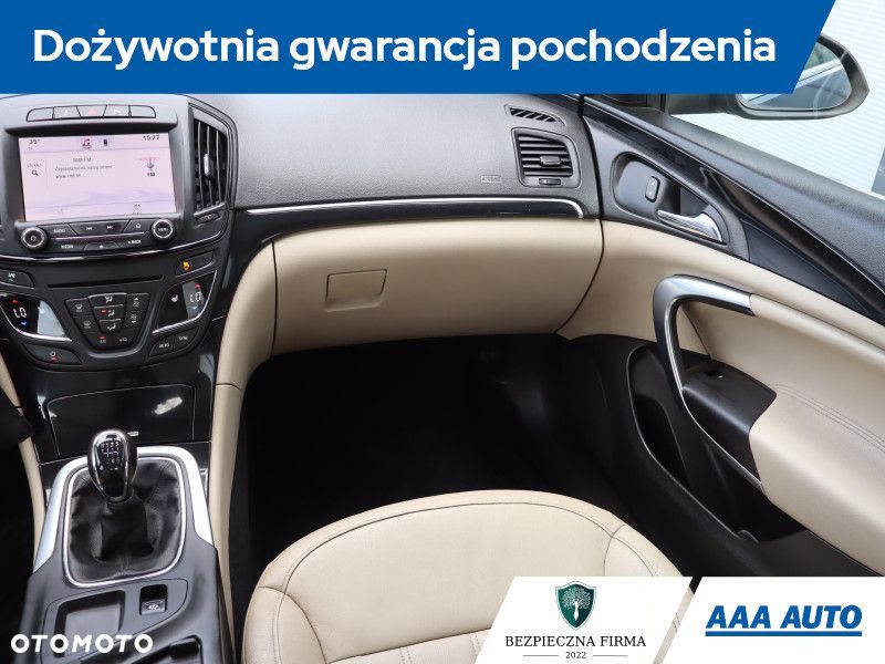 Opel Insignia - 10