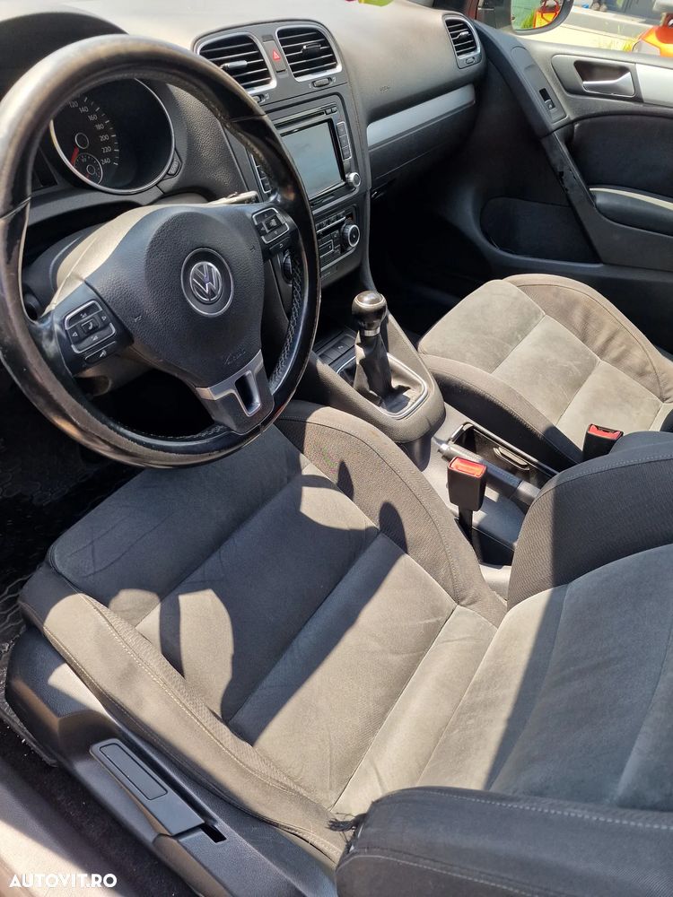 Volkswagen Golf 2.0 TDI Highline - 10