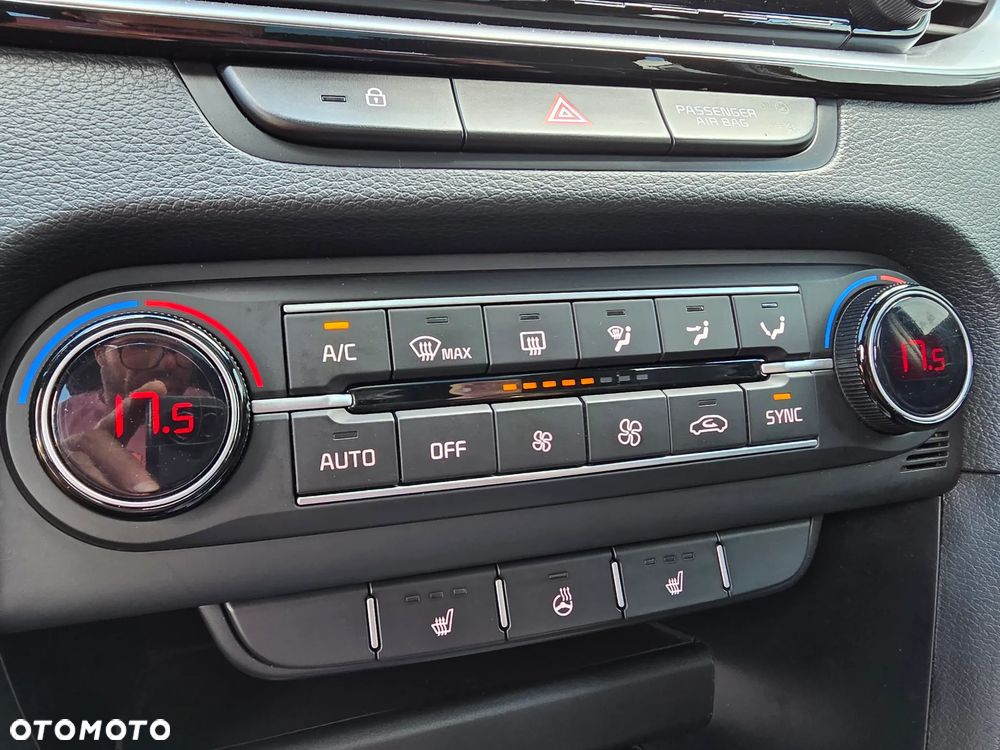 Kia ProCeed 1.5 T-GDI DCT7 OPF GT LINE - 23