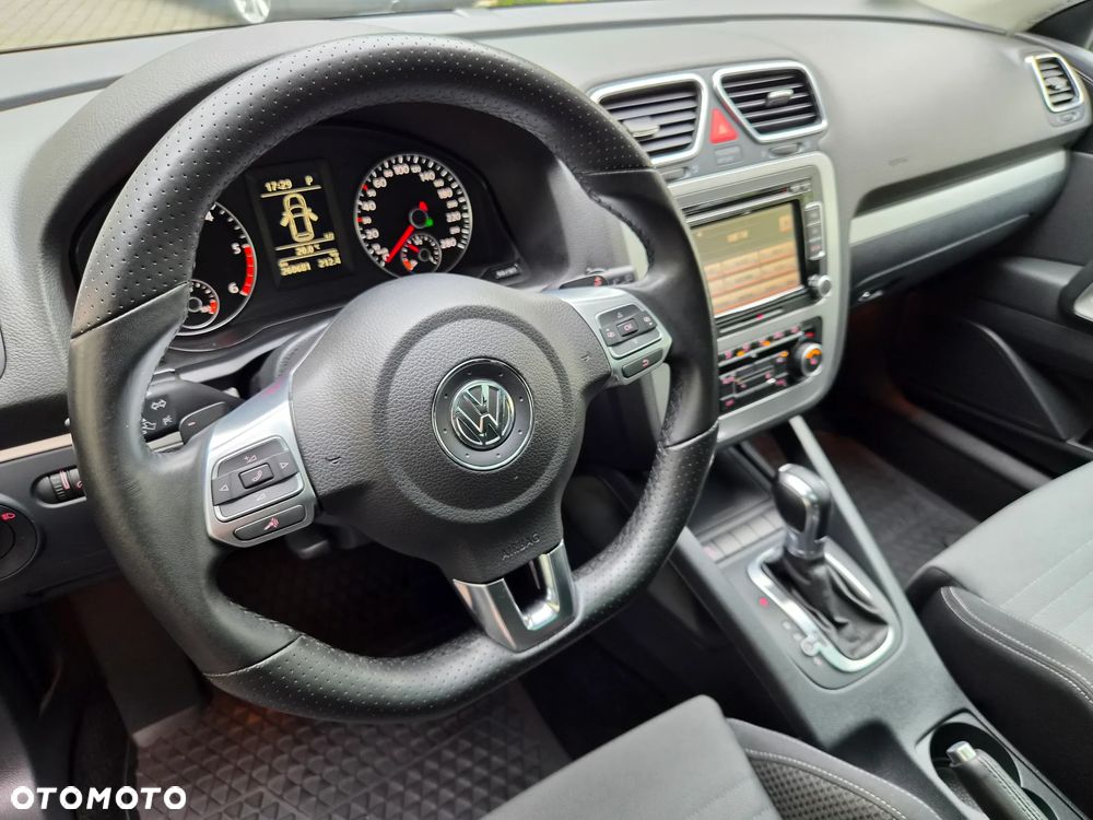 Volkswagen Scirocco 2.0 TDI DSG - 9