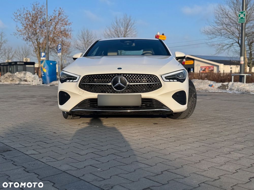 Mercedes-Benz CLA 180 mHEV 7G-DCT - 3