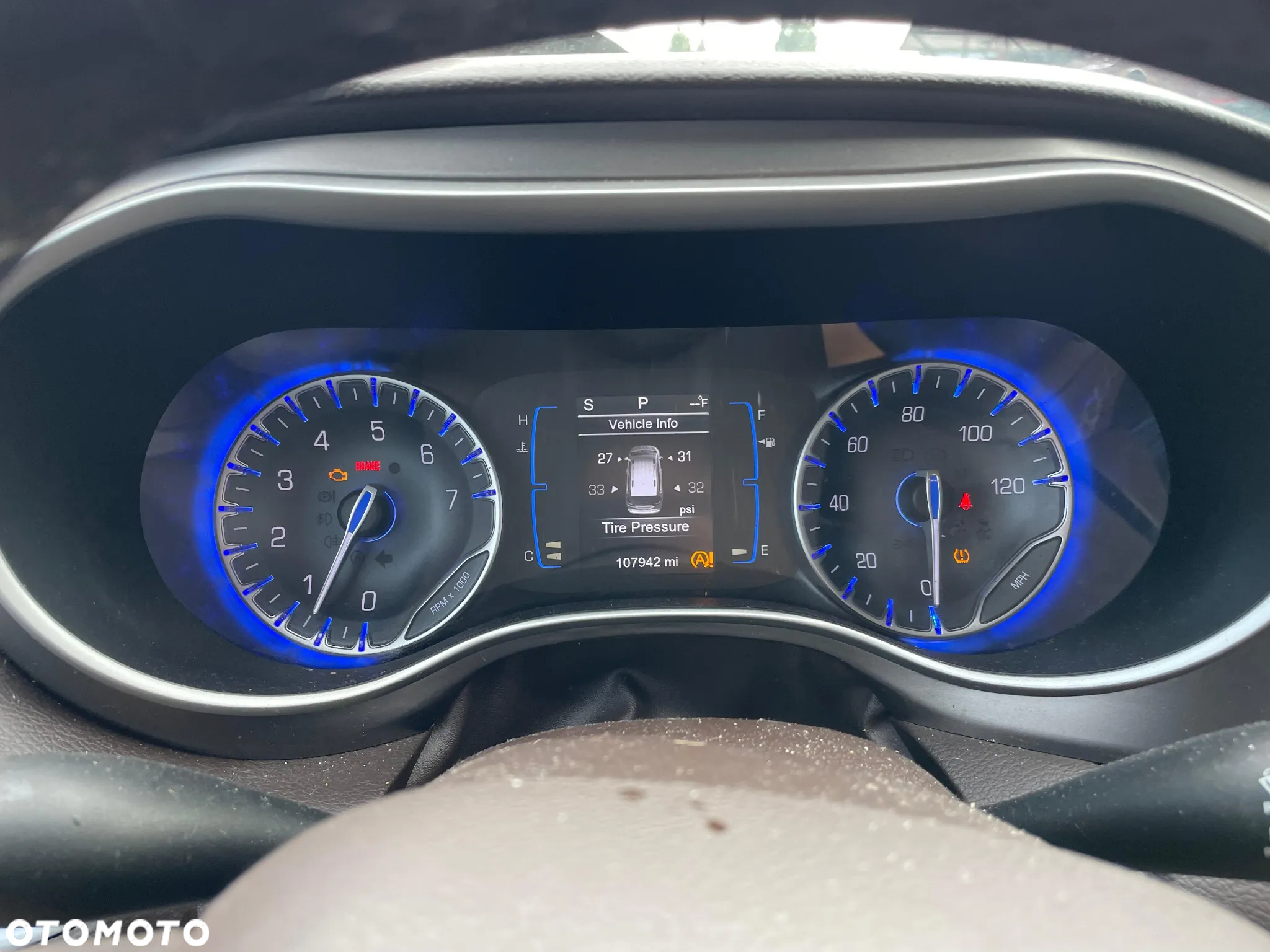 Chrysler Pacifica - 10
