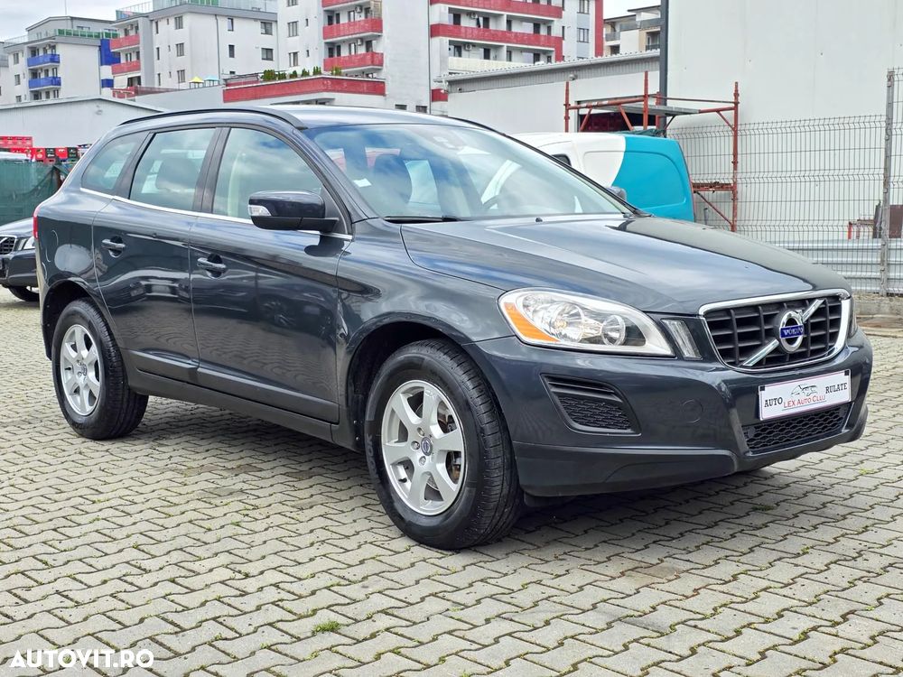 Volvo XC 60 D4 Geartronic Momentum - 2