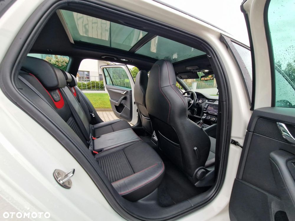 Skoda Octavia - 15