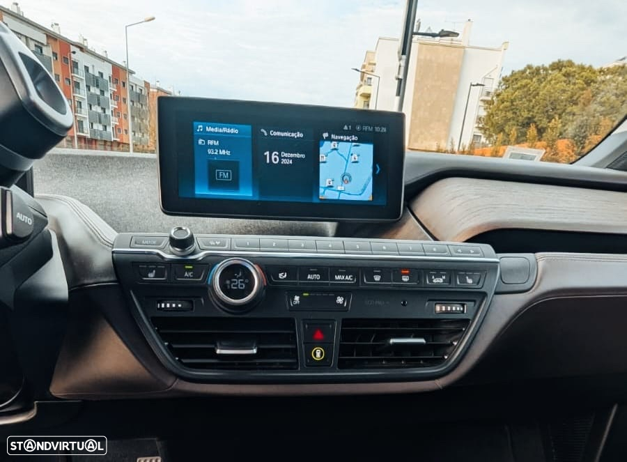 BMW i3 120Ah - 10