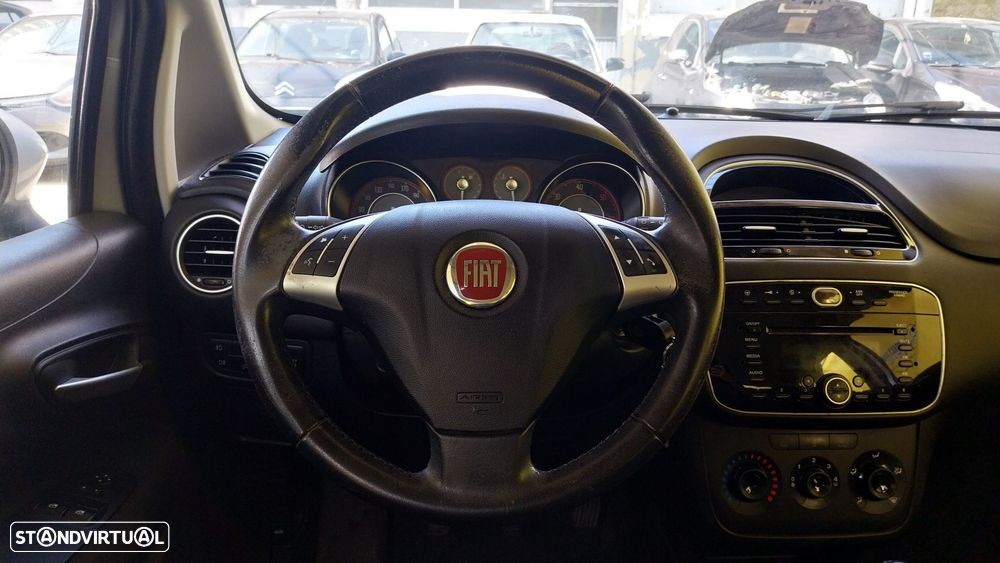 Fiat Punto 1.3 M-Jet Easy S&S - 19